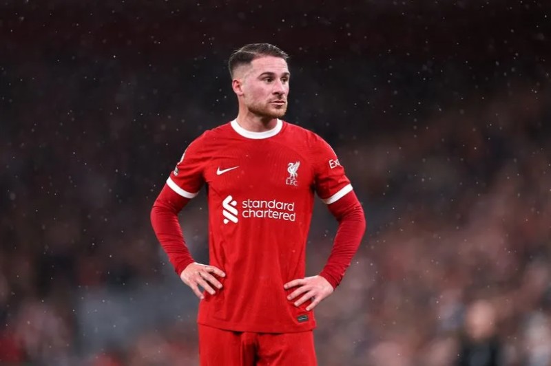 MU chiêu mộ Mac Allister từ Liverpool 2 MU vấp phải rào cản từ Liverpool trong việc chiêu mộ Allister