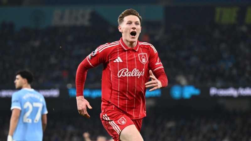 Newcastle chơi lớn với bom tấn Elliot Anderson 1 Newcastle muốn mua lại Anderson