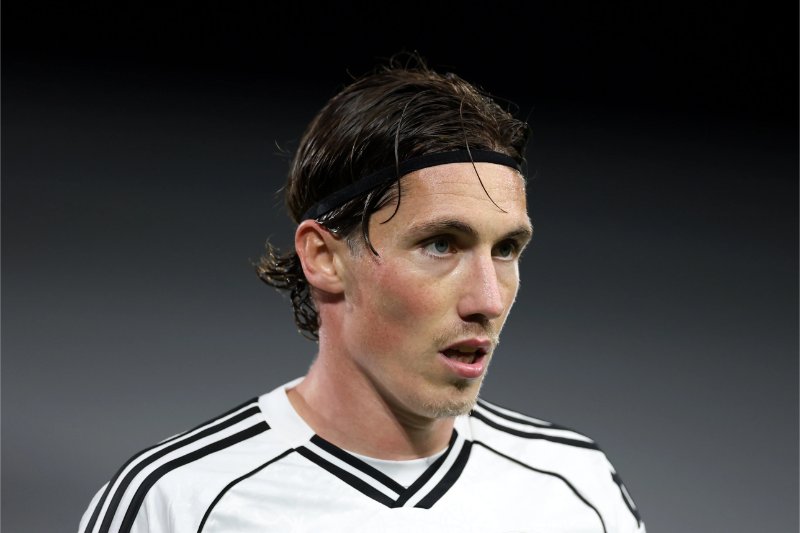 Harry Wilson sắp cập bến Aston Villa 2 Harry Wilson được nhiều đội bóng theo đuổi
