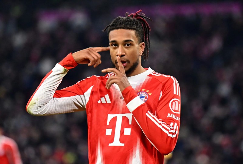Olise chịu ảnh hưởng của Mbappe