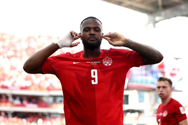ĐT Canada lần đầu giành điểm lịch sử tại World Cup 3 Cyle Larin ghi dấu ấn lịch sử đáng nhớ